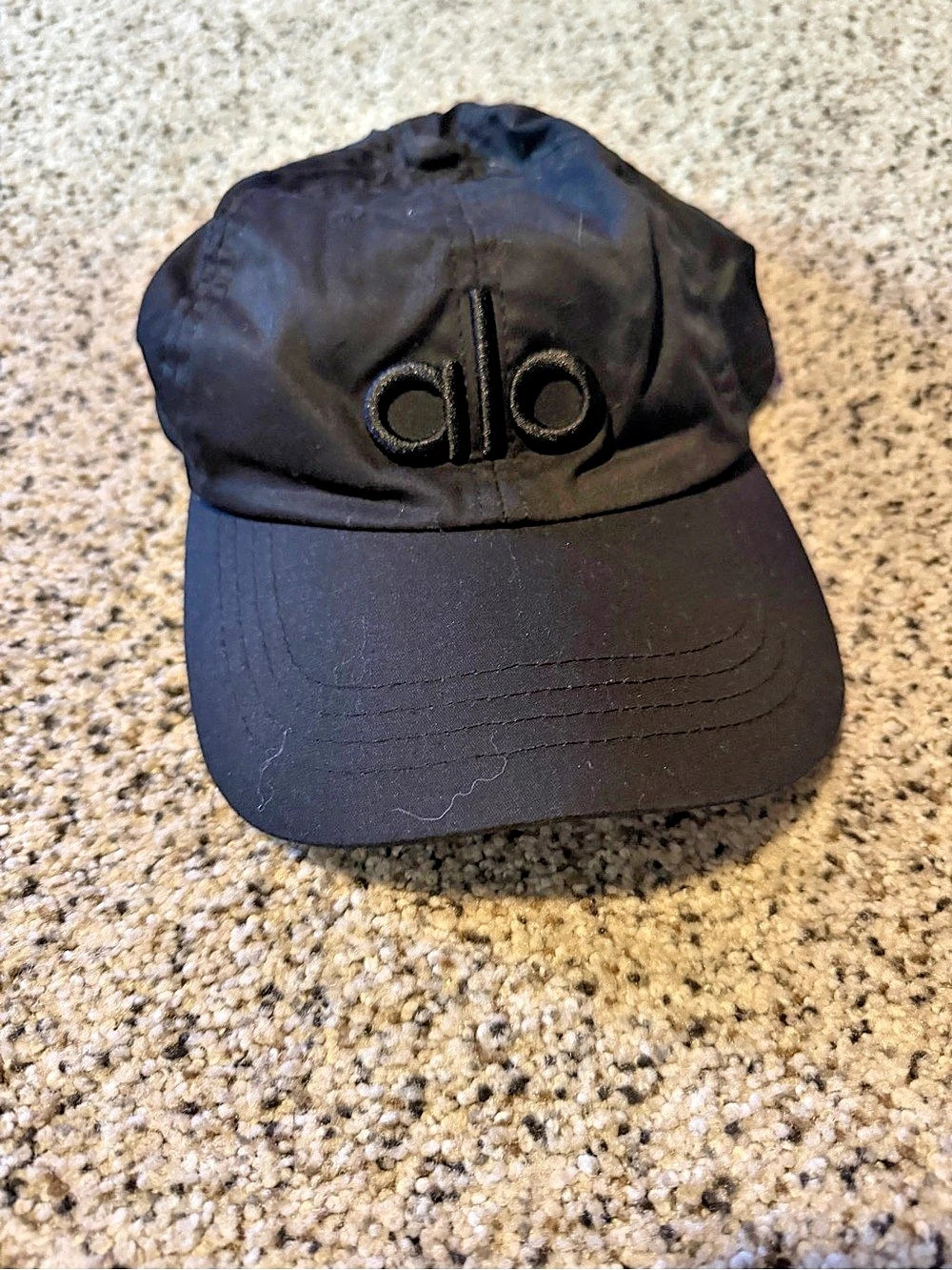 Alo Yoga off-duty black Baseball Cap